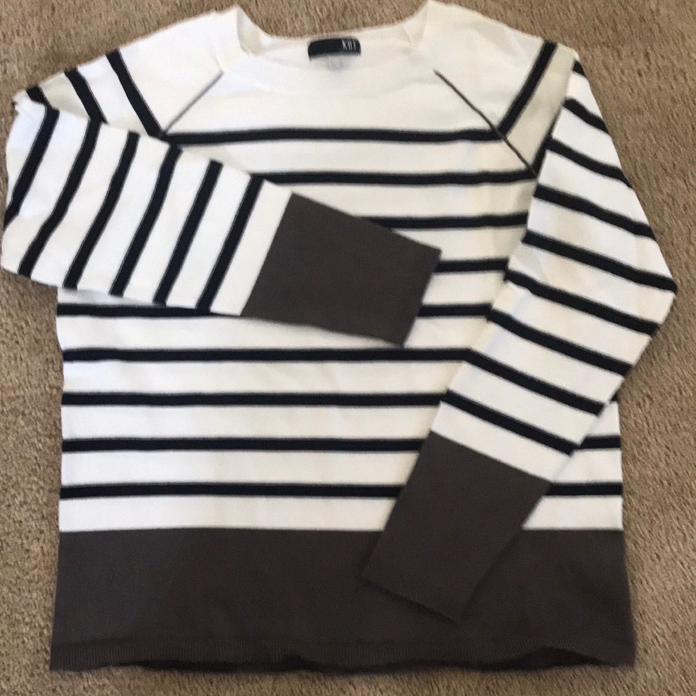 Kut From The Kloth NWOT Colorblock Stripe Sweater